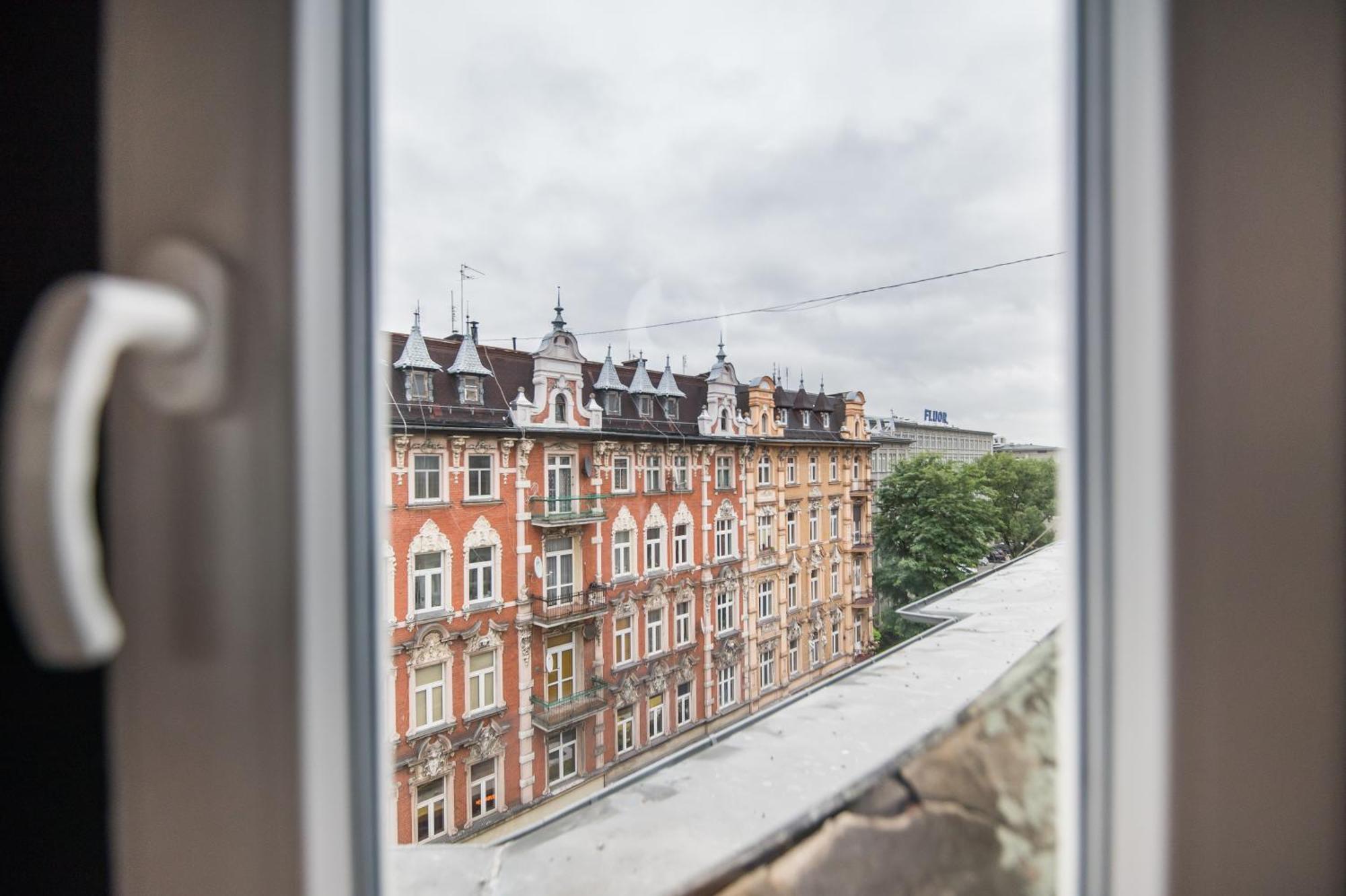 Przytulny Apartament Z Wieza Gliwice Extérieur photo